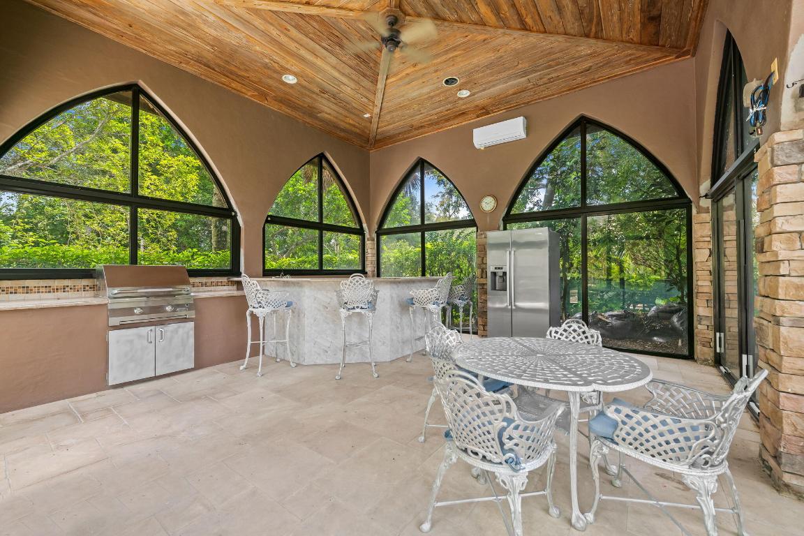 Parkland, Florida, 33067, United States, 7 Bedrooms Bedrooms, ,9 BathroomsBathrooms,Residential,Active,2010918