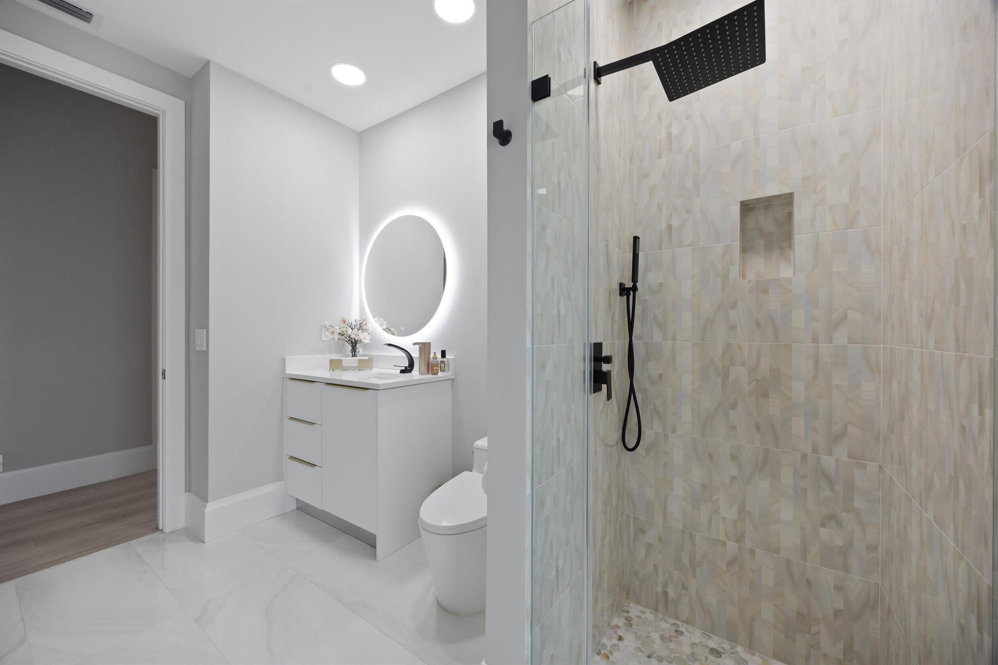 Boca Raton, Florida, 33498, United States, 4 Bedrooms Bedrooms, ,5 BathroomsBathrooms,Residential,Active,1904710