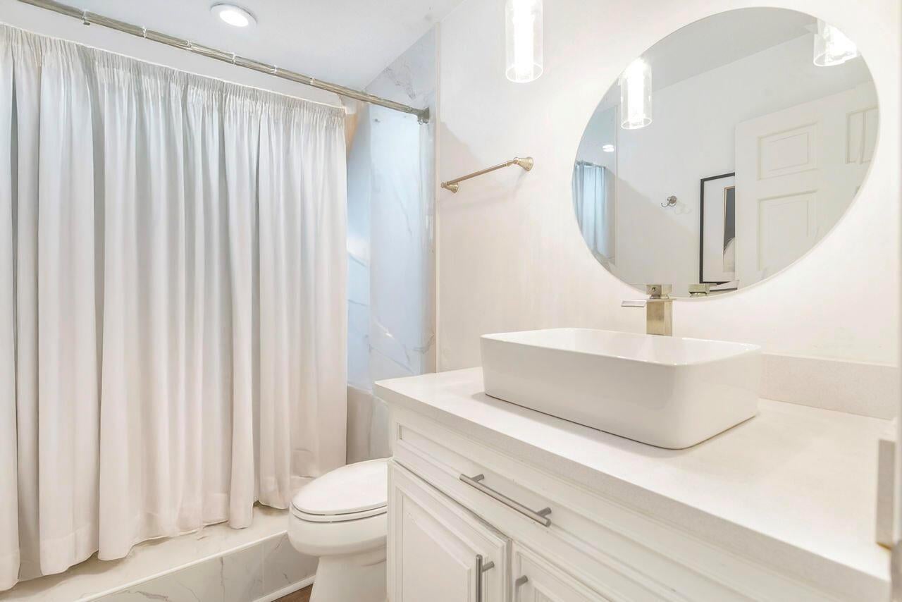 Palm Beach Gardens, Florida, 33418, United States, 5 Bedrooms Bedrooms, ,3 BathroomsBathrooms,Residential,Active,1952047