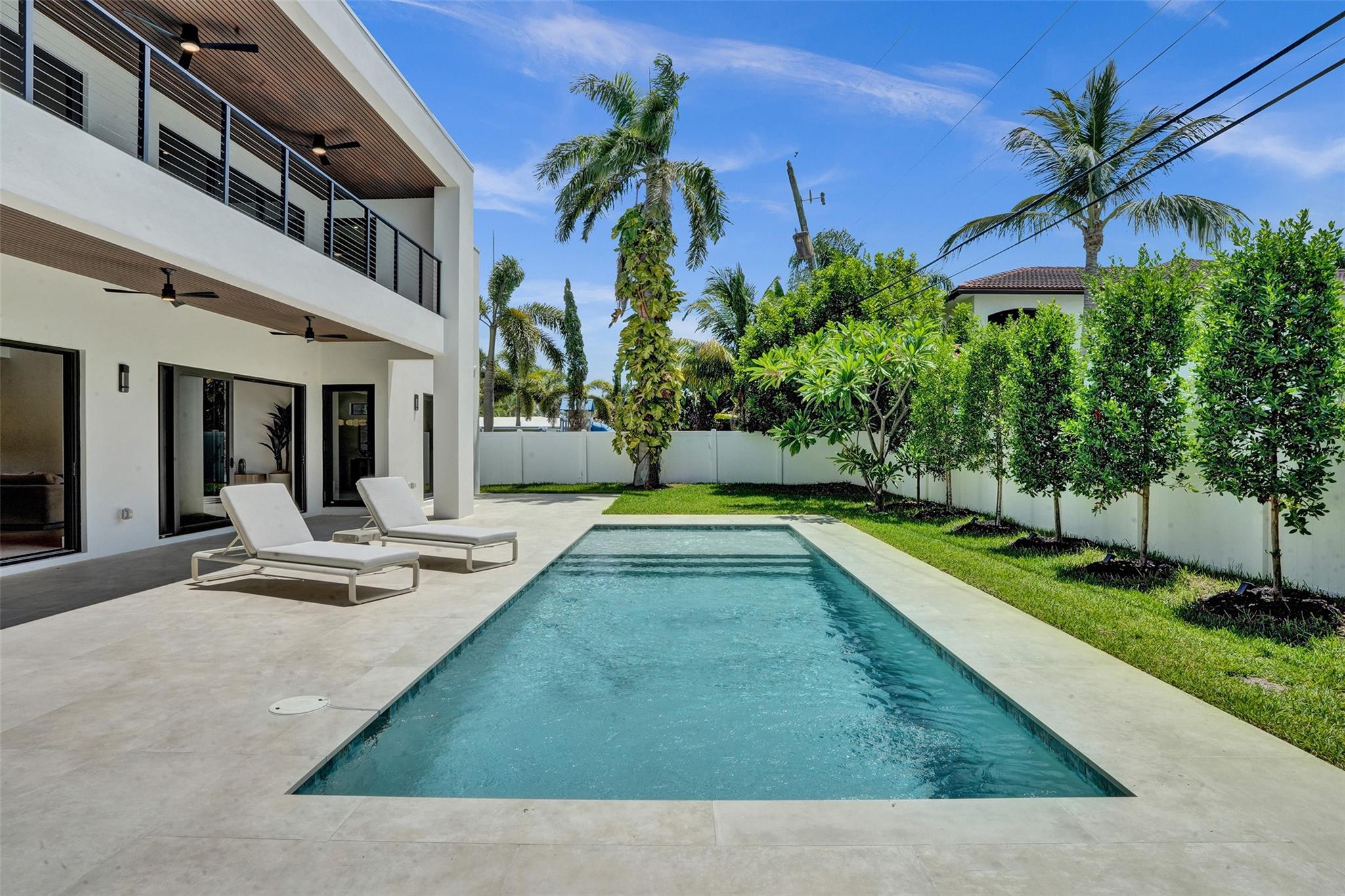 Lighthouse Point, Florida, 33064, United States, 4 Bedrooms Bedrooms, ,4 BathroomsBathrooms,Residential,Active,1919400