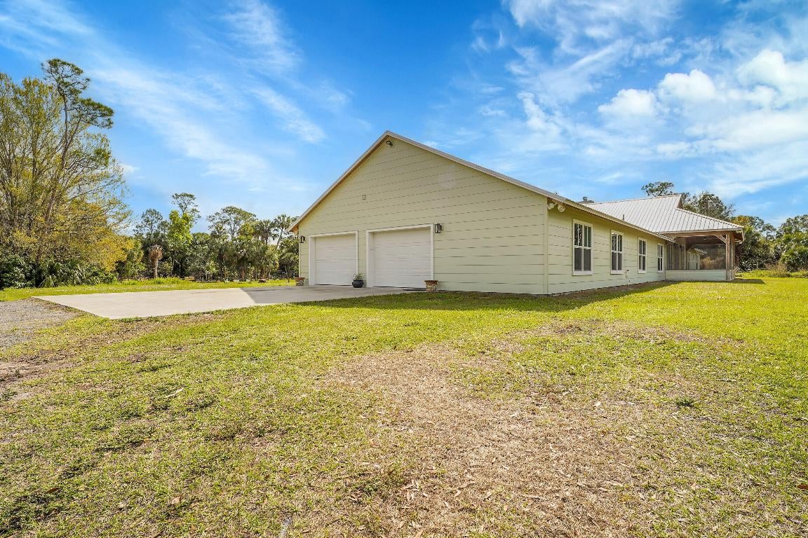 Okeechobee, Florida, 34974, United States, 4 Bedrooms Bedrooms, ,4 BathroomsBathrooms,Residential,Active,2008332