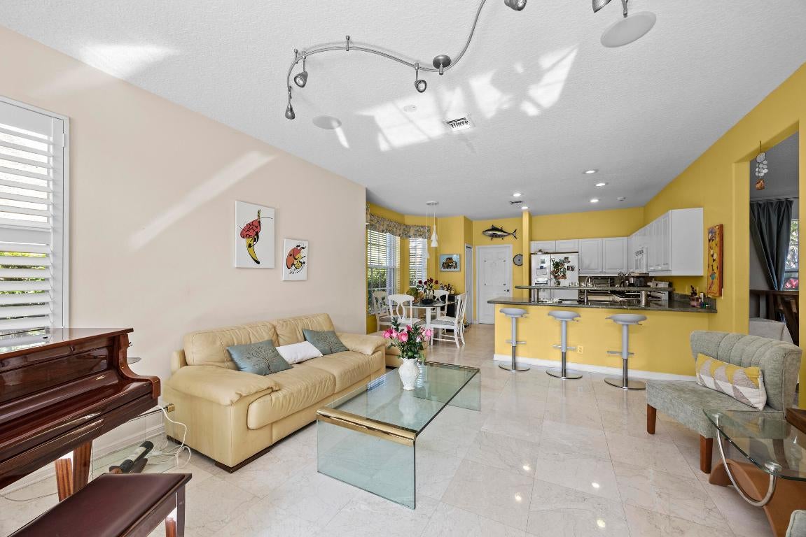 Palm Beach Gardens, Florida, 33418, United States, 4 Bedrooms Bedrooms, ,5 BathroomsBathrooms,Residential,Active,2007967