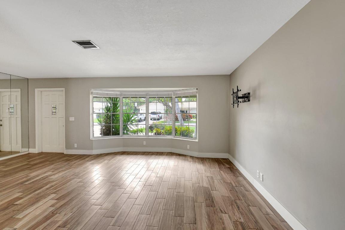 Delray Beach, Florida, 33444, United States, 3 Bedrooms Bedrooms, ,2 BathroomsBathrooms,Residential,Active,2008689