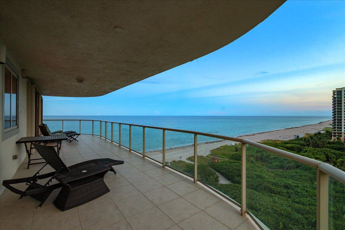 Singer Island, Florida, 33404, United States, 3 Bedrooms Bedrooms, ,5 BathroomsBathrooms,Residential,Active,1990589