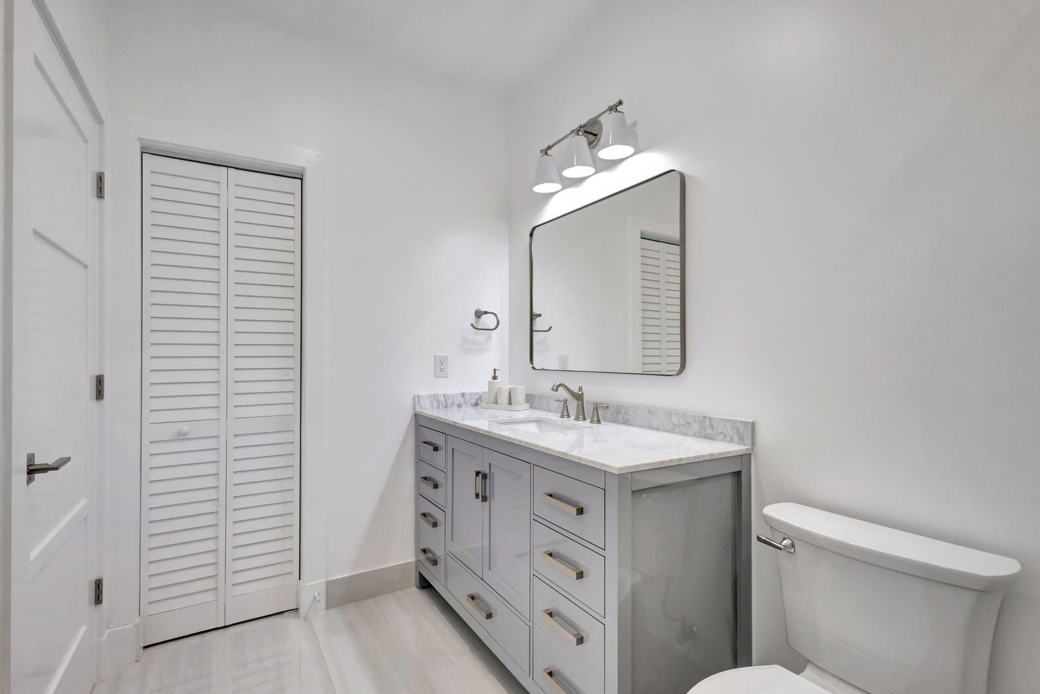 North Palm Beach, Florida, 33408, United States, 4 Bedrooms Bedrooms, ,5 BathroomsBathrooms,Residential,Active,1973305