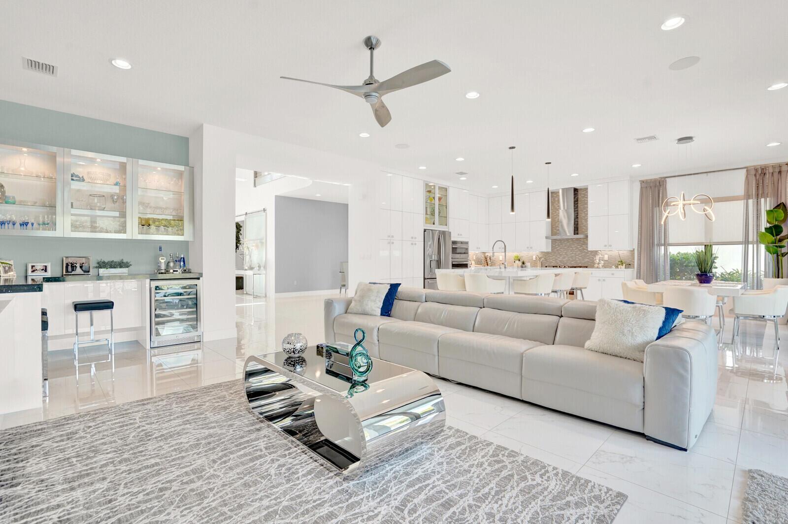 Boca Raton, Florida, 33496, United States, 5 Bedrooms Bedrooms, ,6 BathroomsBathrooms,Residential,Active,2001053