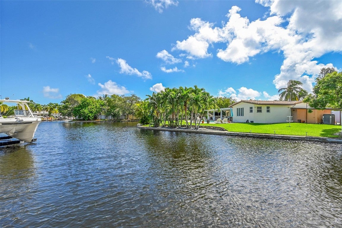 Pompano Beach, Florida, 33060, United States, 4 Bedrooms Bedrooms, ,2 BathroomsBathrooms,Residential,Active,2007961