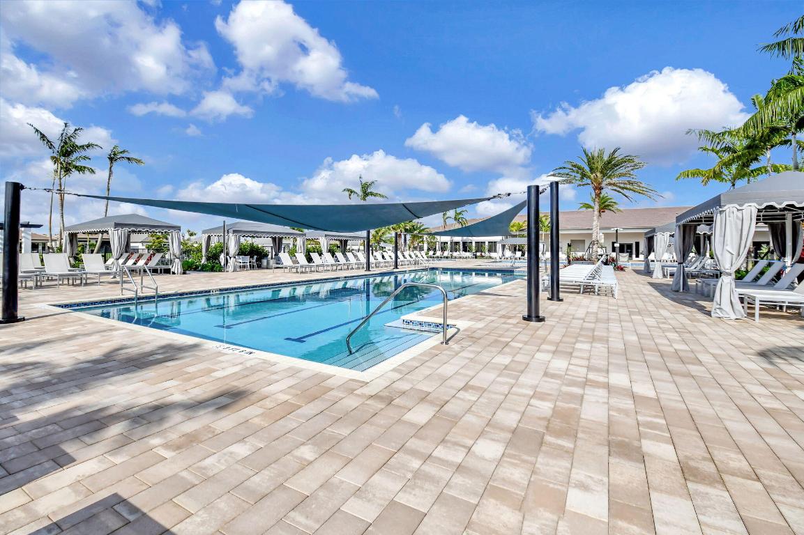 Boynton Beach, Florida, 33473, United States, 4 Bedrooms Bedrooms, ,5 BathroomsBathrooms,Residential,Active,2012668