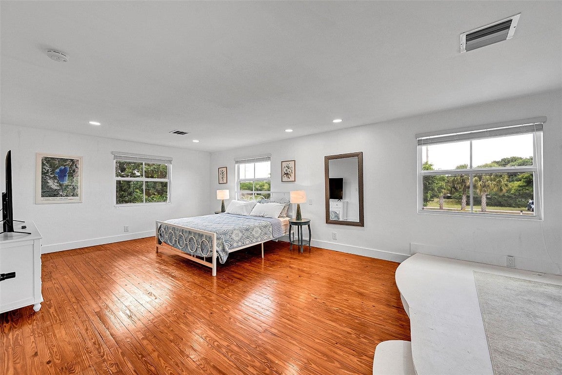 Plantation, Florida, 33323, United States, 4 Bedrooms Bedrooms, ,3 BathroomsBathrooms,Residential,Contingent,2008349