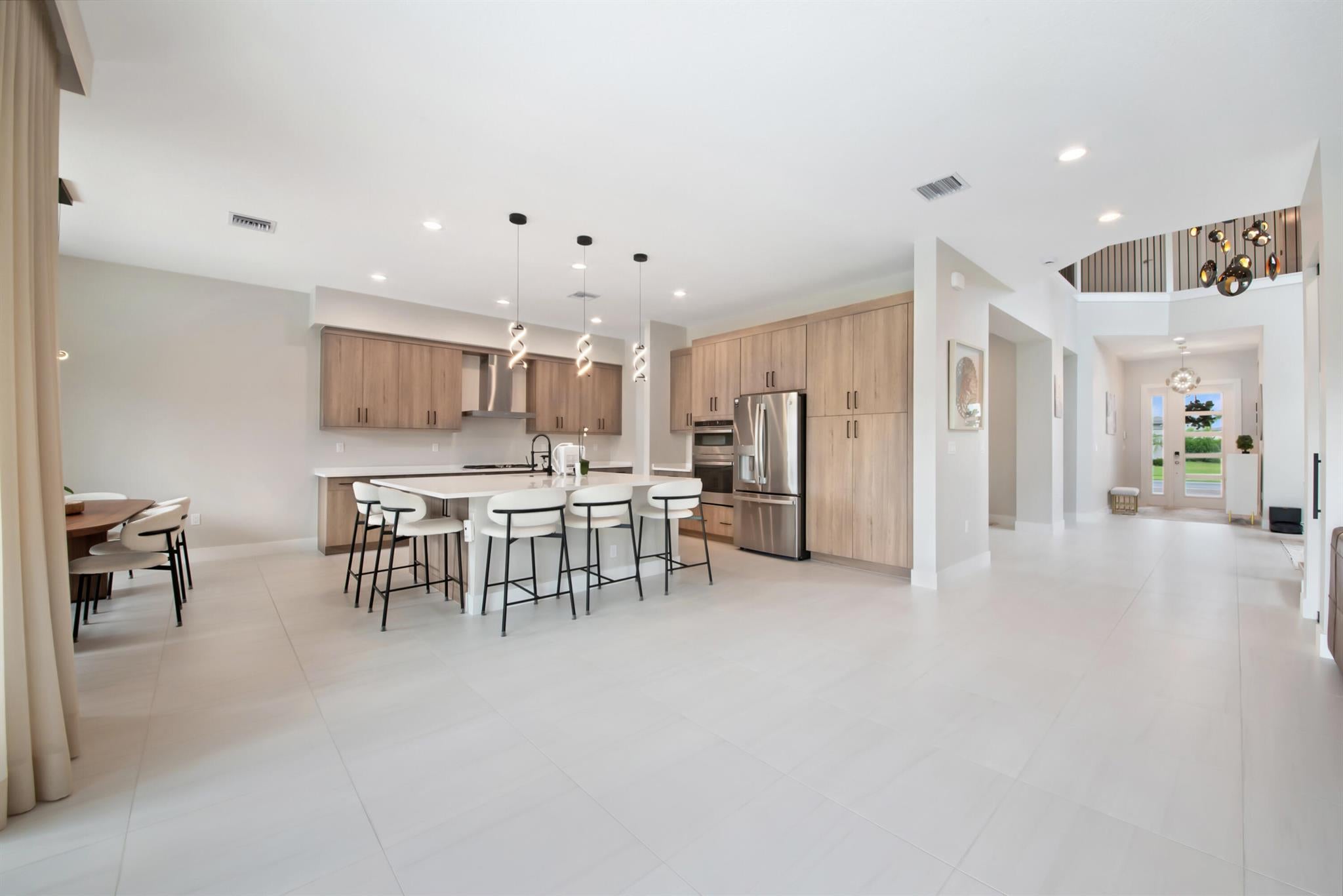 Boca Raton, Florida, 33434, United States, 5 Bedrooms Bedrooms, ,7 BathroomsBathrooms,Residential,Active,1963404