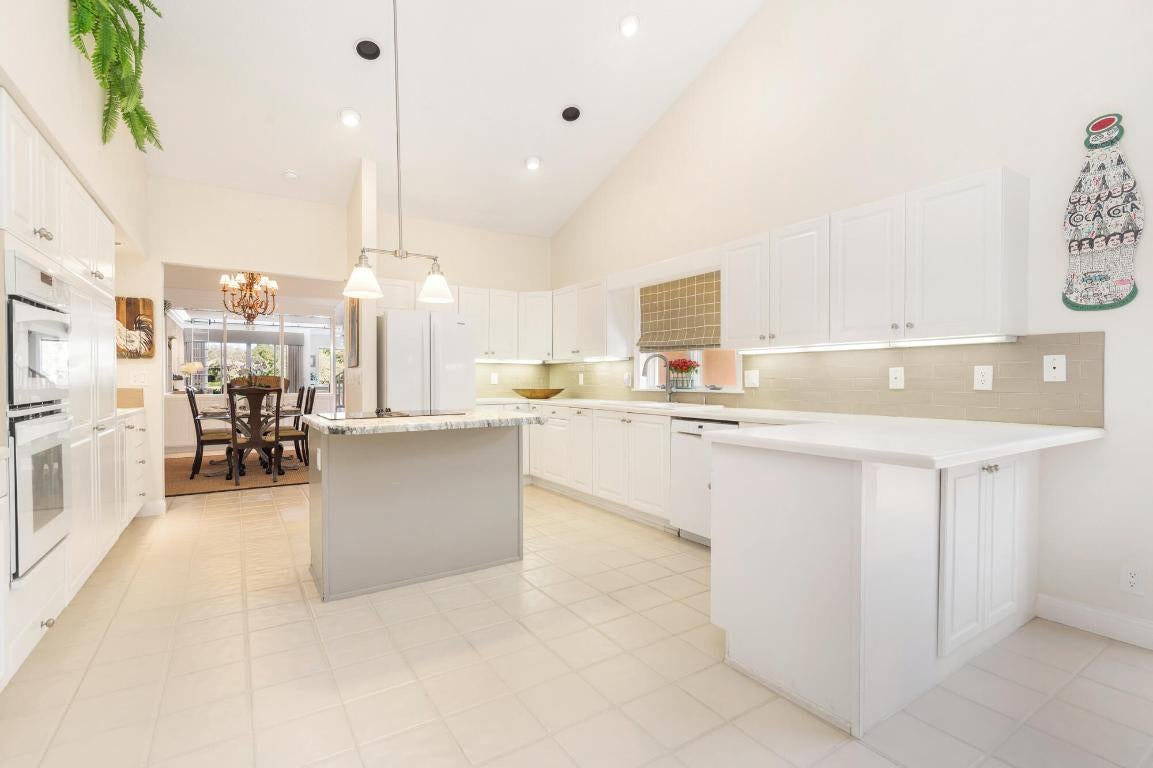 Jupiter, Florida, 33469, United States, 2 Bedrooms Bedrooms, ,3 BathroomsBathrooms,Residential,Active,2010211