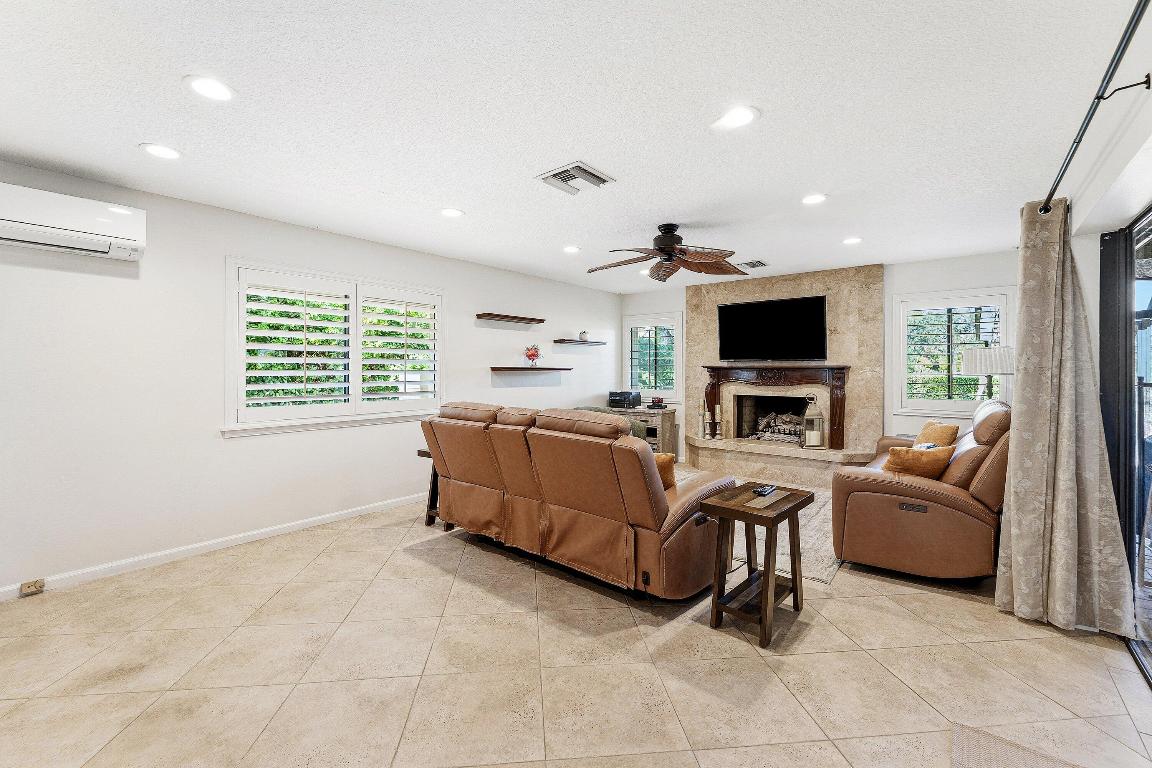 Palm Beach Gardens, Florida, 33418, United States, 4 Bedrooms Bedrooms, ,5 BathroomsBathrooms,Residential,Active,2007613