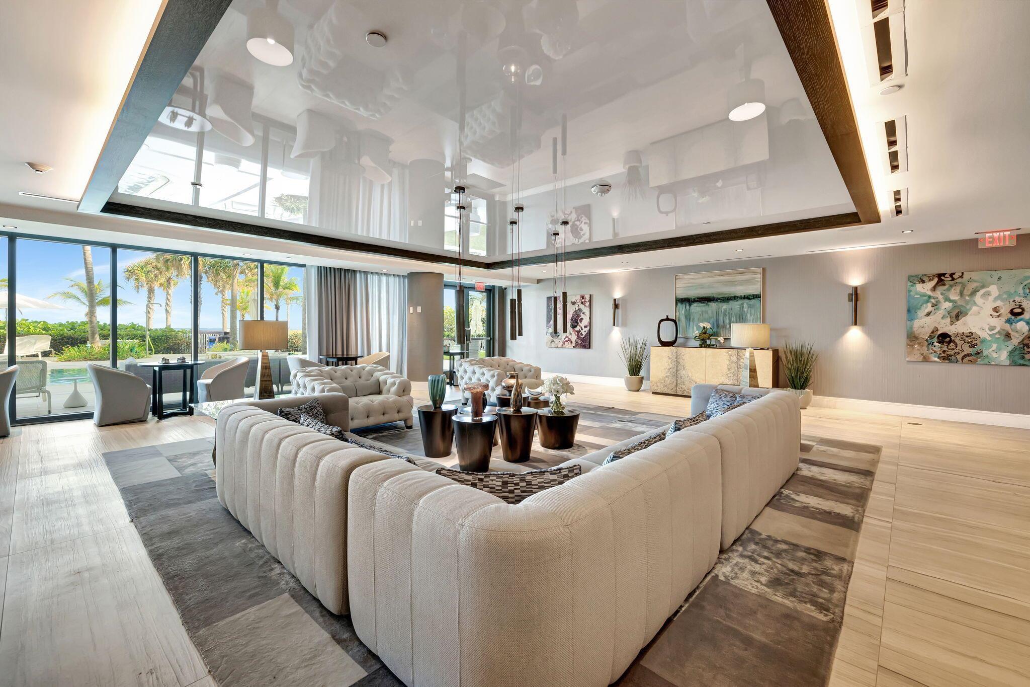 Pompano Beach, Florida, 33062, United States, 2 Bedrooms Bedrooms, ,3 BathroomsBathrooms,Residential,Pending,1959525