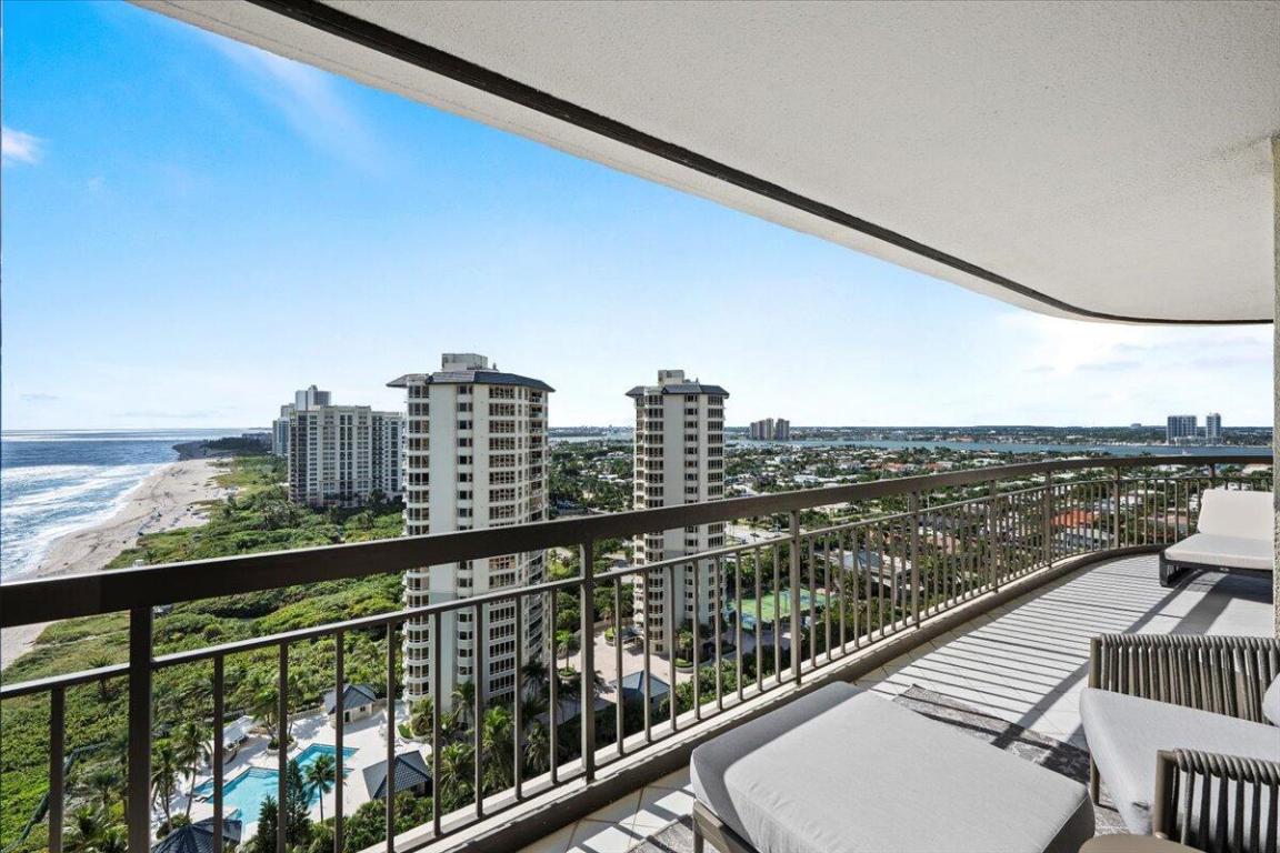 Singer Island, Florida, 33404, United States, 2 Bedrooms Bedrooms, ,4 BathroomsBathrooms,Residential,Active,2002609