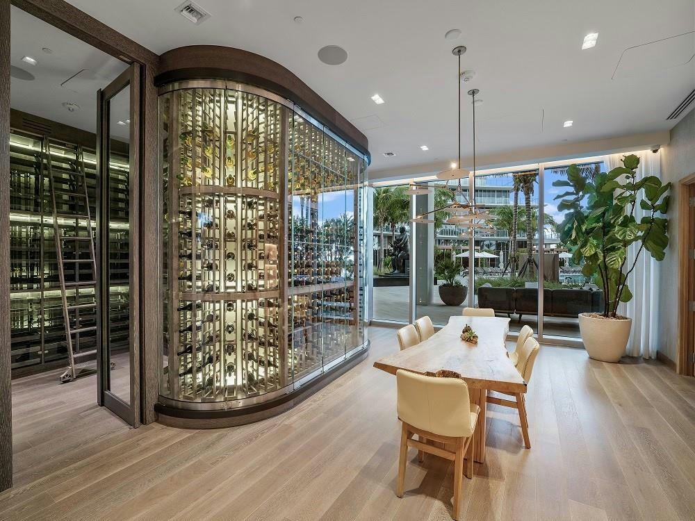 Fort Lauderdale, Florida, 33305, United States, ,4 BathroomsBathrooms,Residential,Active,1703657