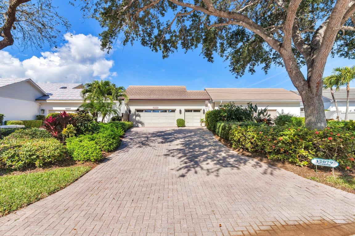 Jupiter, Florida, 33469, United States, 2 Bedrooms Bedrooms, ,3 BathroomsBathrooms,Residential,Active,2010211