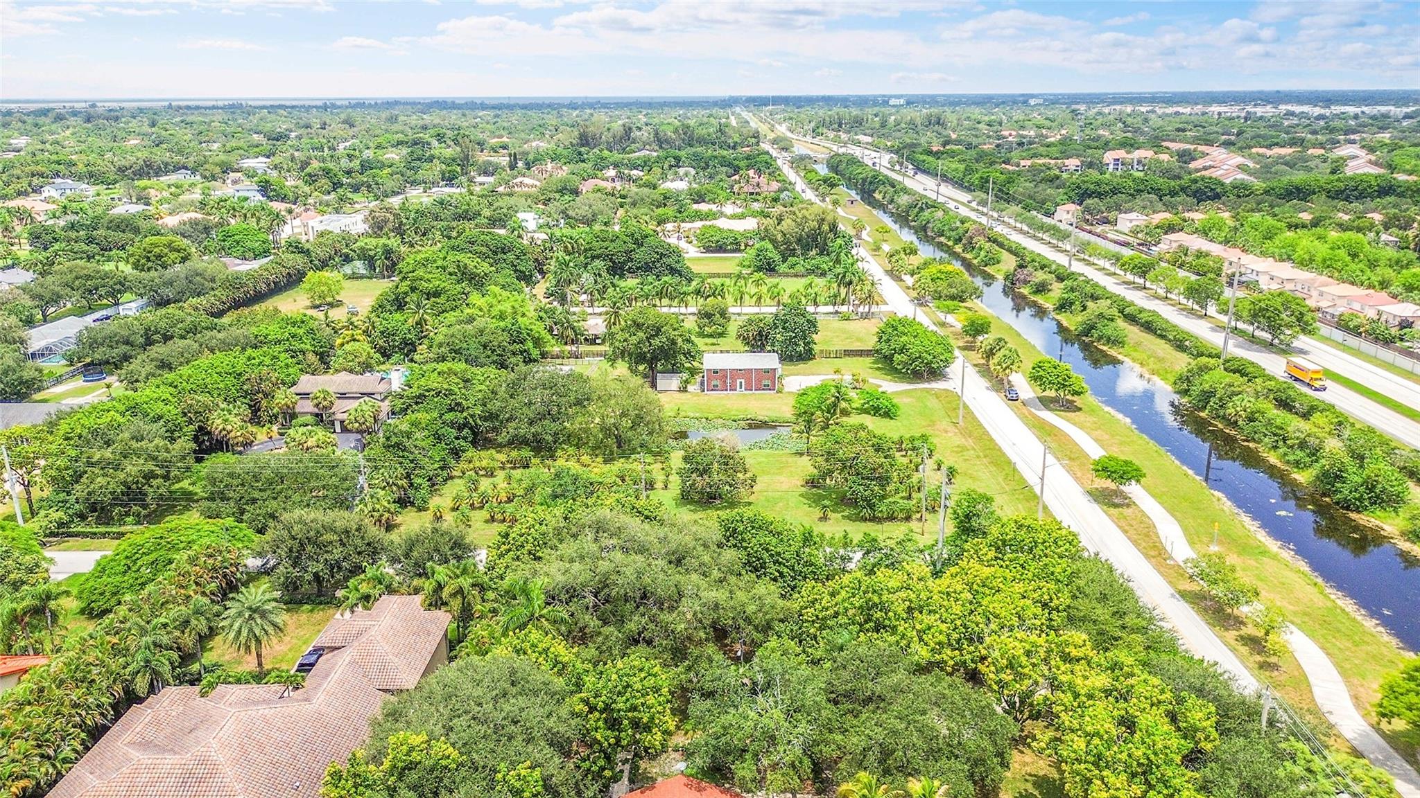 Plantation, Florida, 33323, United States, 4 Bedrooms Bedrooms, ,3 BathroomsBathrooms,Residential,Active,1922678