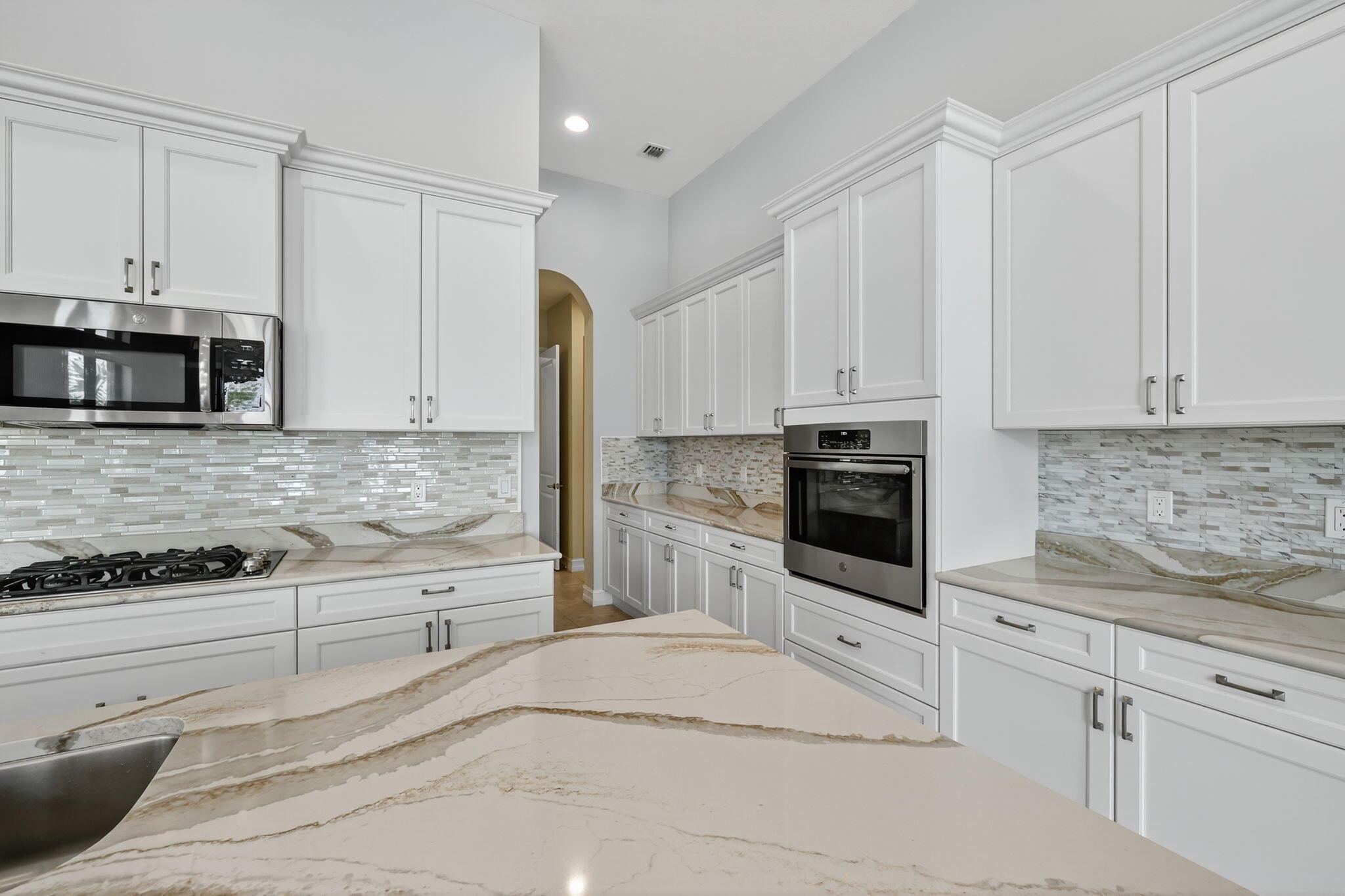 Palm City, Florida, 34990, United States, 4 Bedrooms Bedrooms, ,5 BathroomsBathrooms,Residential,Active,1952625