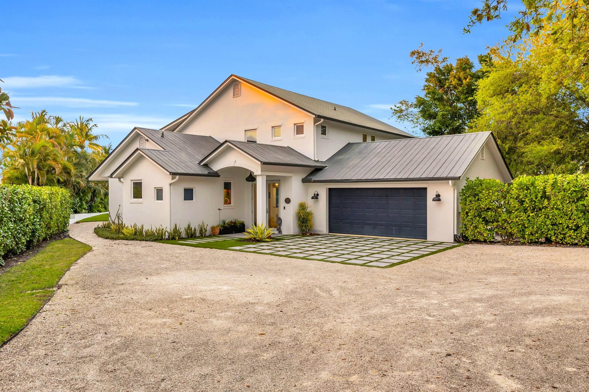 Stuart, Florida, 34994, United States, 4 Bedrooms Bedrooms, ,4 BathroomsBathrooms,Residential,Active,1782767