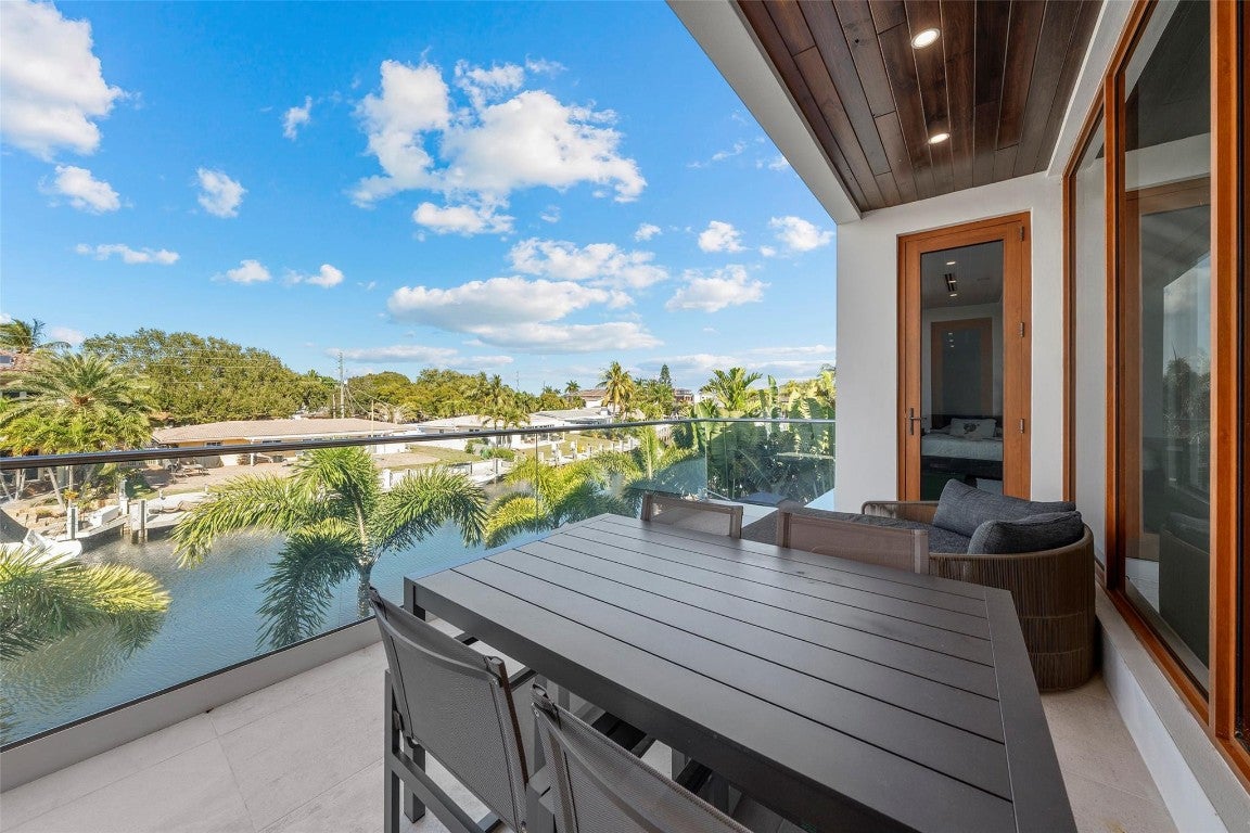 Lighthouse Point, Florida, 33064, United States, 5 Bedrooms Bedrooms, ,6 BathroomsBathrooms,Residential,Active,2006878