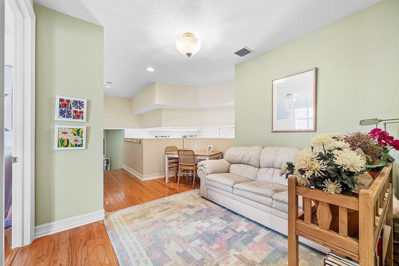 Boca Raton, Florida, 33433, United States, 4 Bedrooms Bedrooms, ,4 BathroomsBathrooms,Residential,Active,1973315