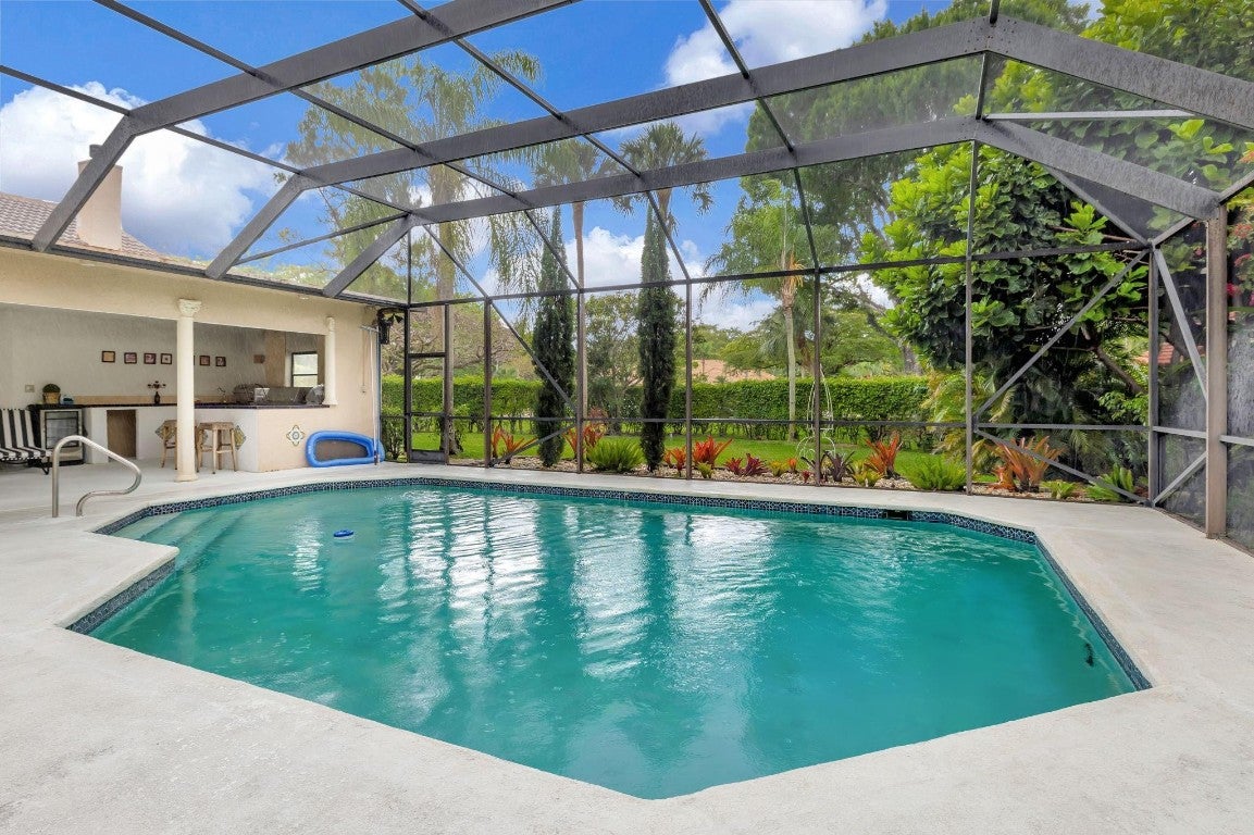 Coral Springs, Florida, 33067, United States, 4 Bedrooms Bedrooms, ,4 BathroomsBathrooms,Residential,Active,2008736