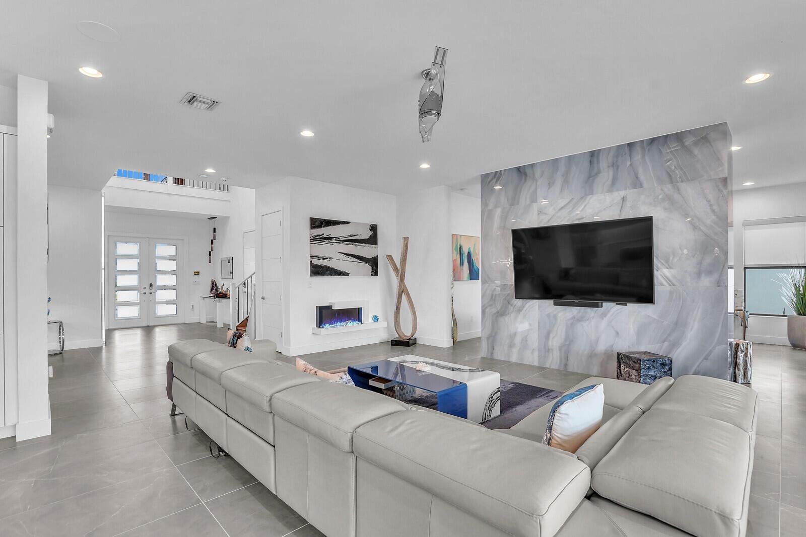 Boca Raton, Florida, 33496, United States, 5 Bedrooms Bedrooms, ,8 BathroomsBathrooms,Residential,Active,1959951