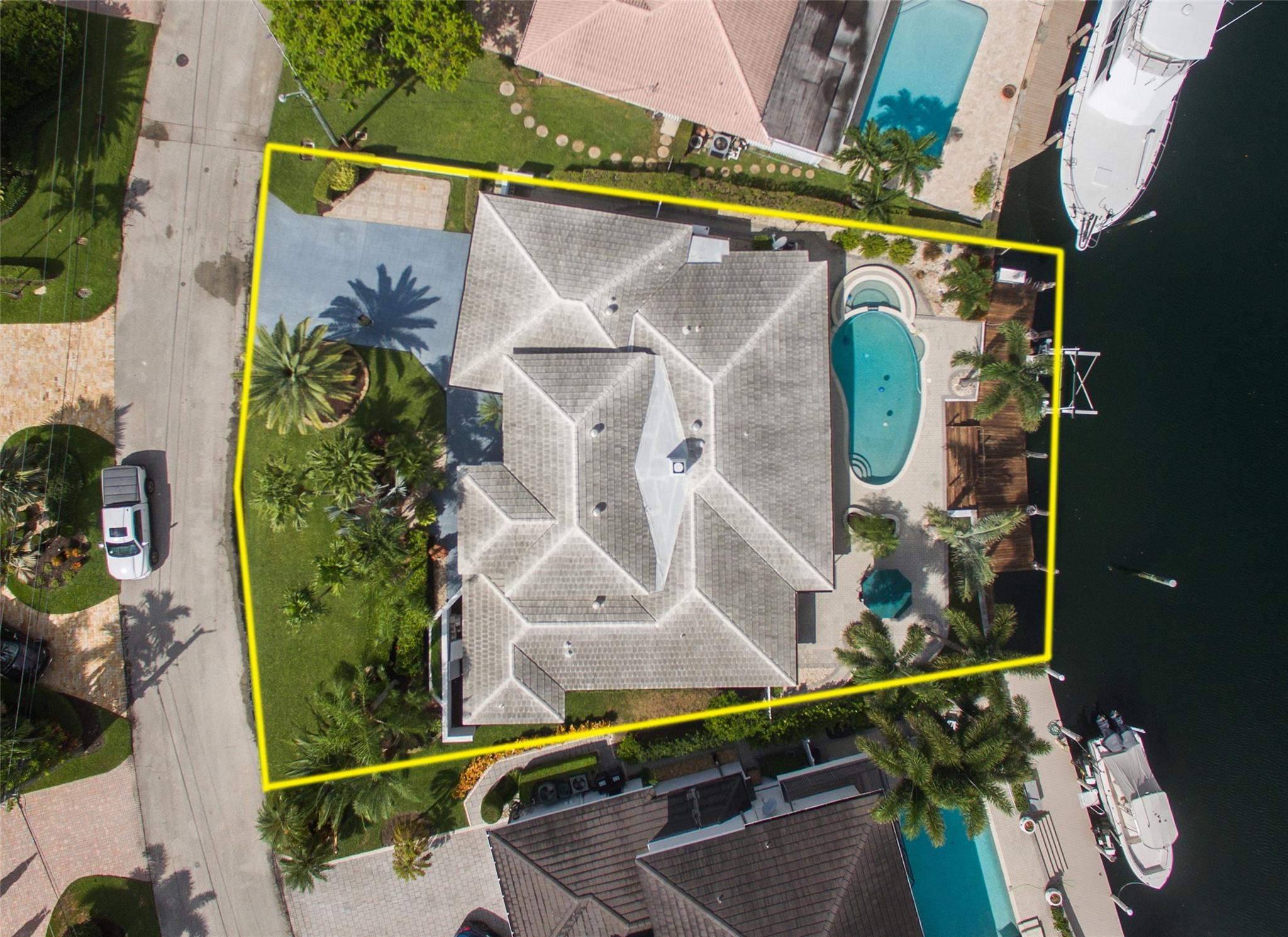 Lighthouse Point, Florida, 33064, United States, 4 Bedrooms Bedrooms, ,4 BathroomsBathrooms,Residential,Active,1926903