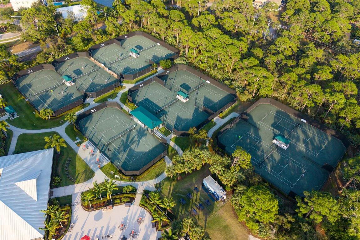 Palm City, Florida, 34990, United States, 3 Bedrooms Bedrooms, ,4 BathroomsBathrooms,Residential,Active,2011193