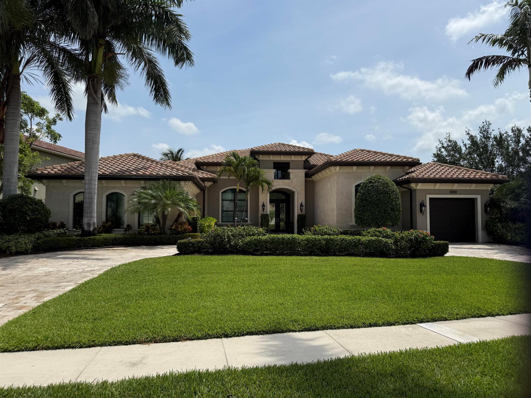 Delray Beach, Florida, 33446, United States, 5 Bedrooms Bedrooms, ,7 BathroomsBathrooms,Residential,Active,1960166