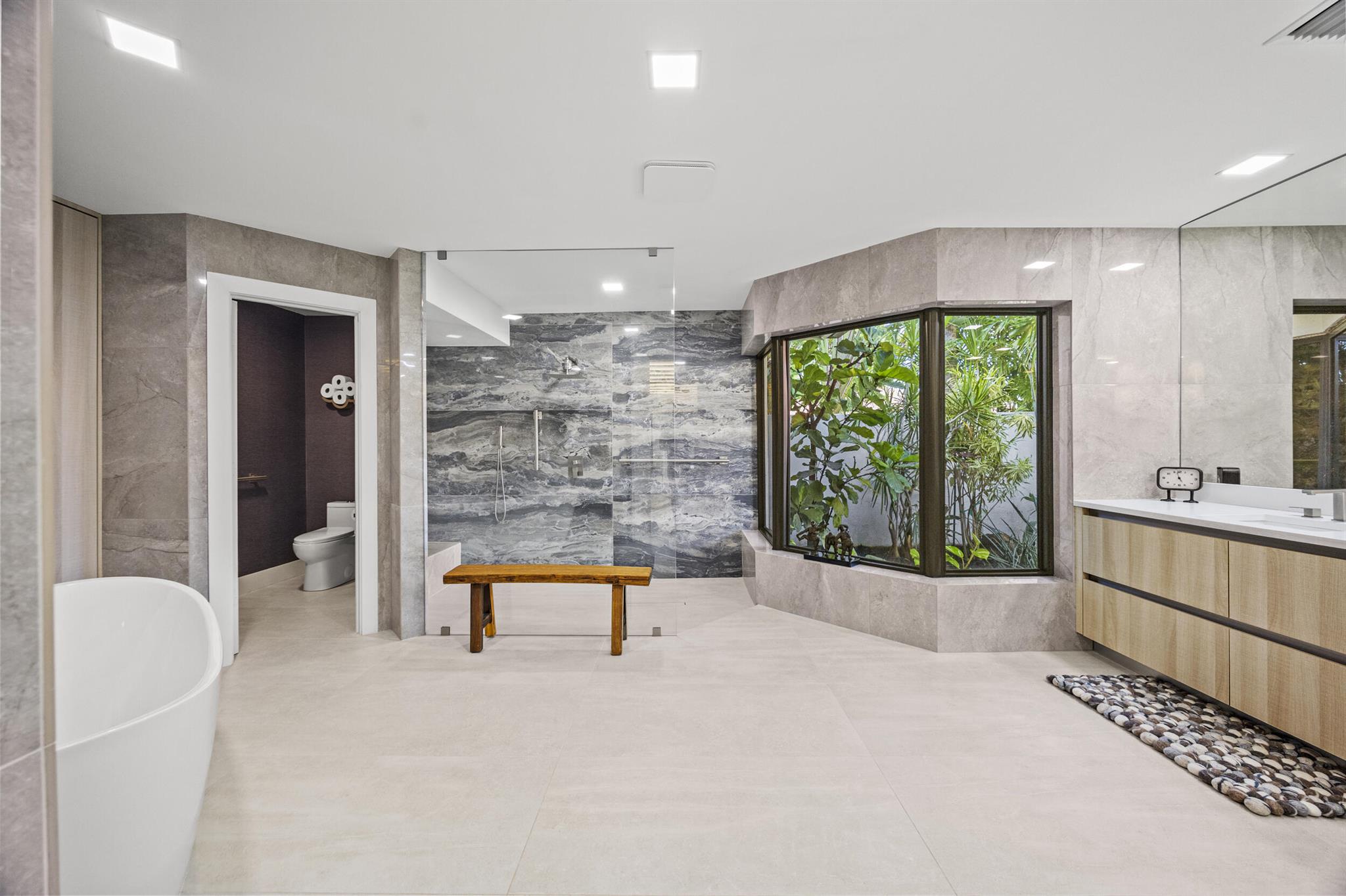 Boca Raton, Florida, 33498, United States, 4 Bedrooms Bedrooms, ,5 BathroomsBathrooms,Residential,Active,1914576
