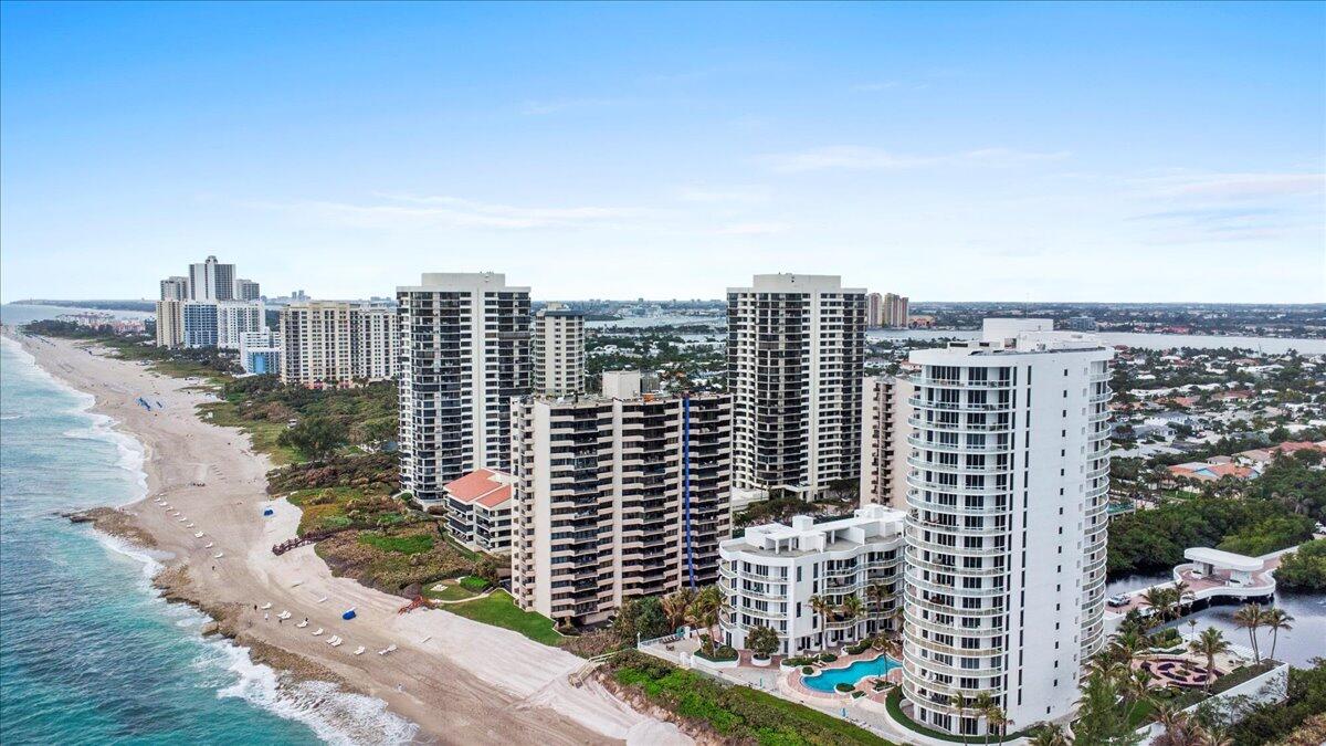 Singer Island, Florida, 33404, United States, 3 Bedrooms Bedrooms, ,4 BathroomsBathrooms,Residential,Active,2008351