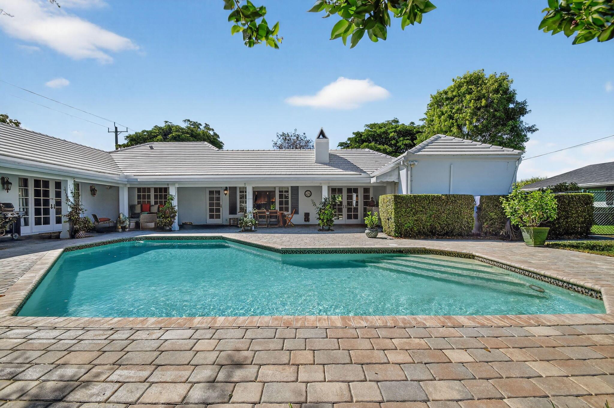 Delray Beach, Florida, 33444, United States, 3 Bedrooms Bedrooms, ,3 BathroomsBathrooms,Residential,Active,1971018