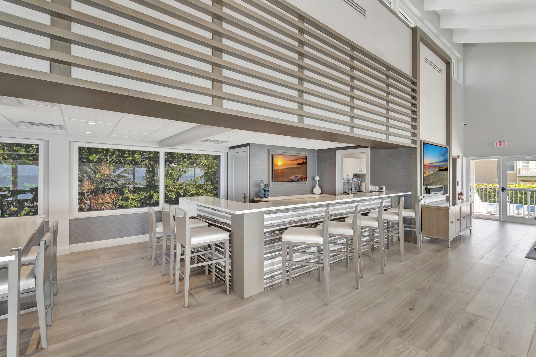 Highland Beach, Florida, 33487, United States, ,2 BathroomsBathrooms,Residential,Active,1762854