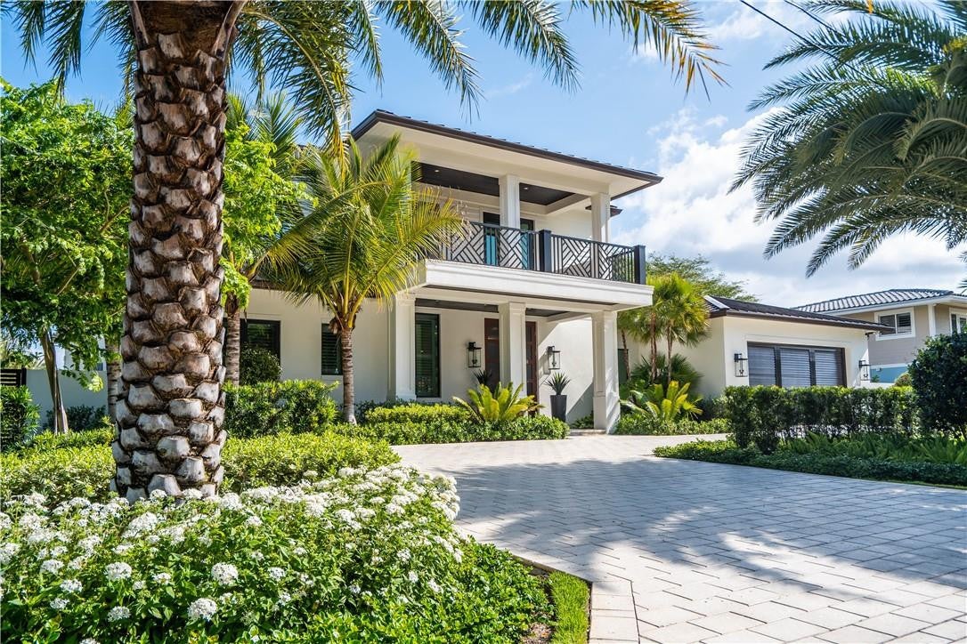 Lighthouse Point, Florida, 33064, United States, 3 Bedrooms Bedrooms, ,5 BathroomsBathrooms,Residential,Active,2011211
