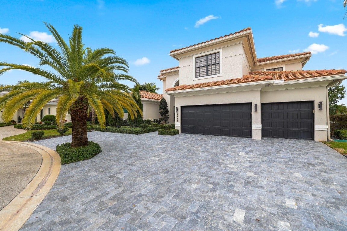Parkland, Florida, 33076, United States, 5 Bedrooms Bedrooms, ,5 BathroomsBathrooms,Residential,Active,2012476