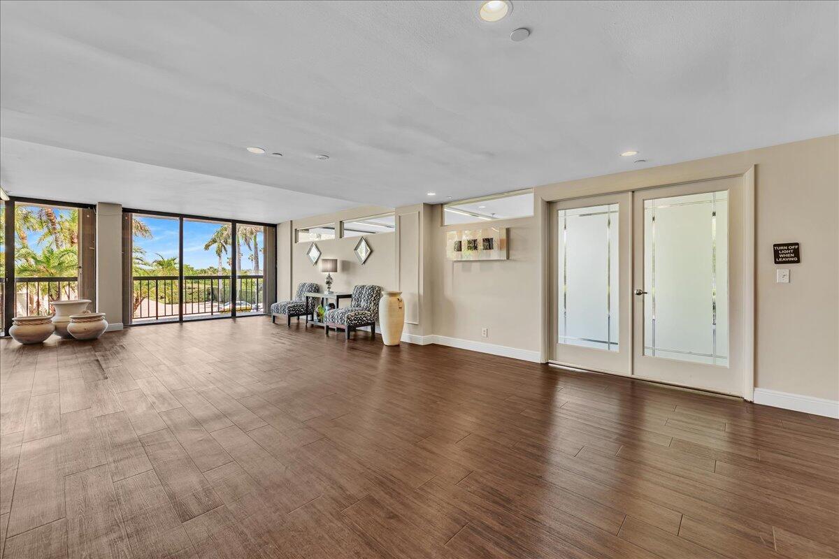 Palm Beach, Florida, 33480, United States, 3 Bedrooms Bedrooms, ,3 BathroomsBathrooms,Residential,Active,1954435