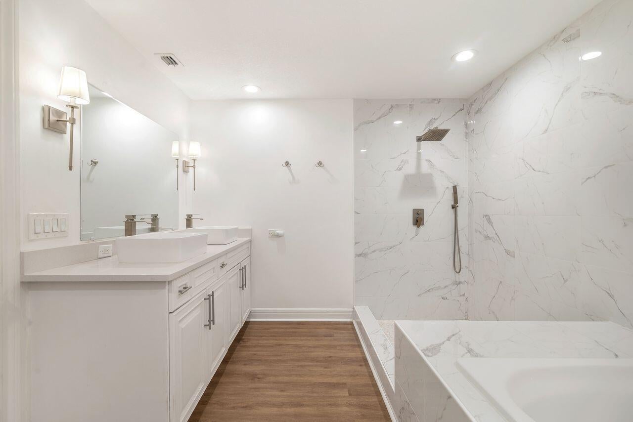 Palm Beach Gardens, Florida, 33418, United States, 5 Bedrooms Bedrooms, ,3 BathroomsBathrooms,Residential,Active,1952047