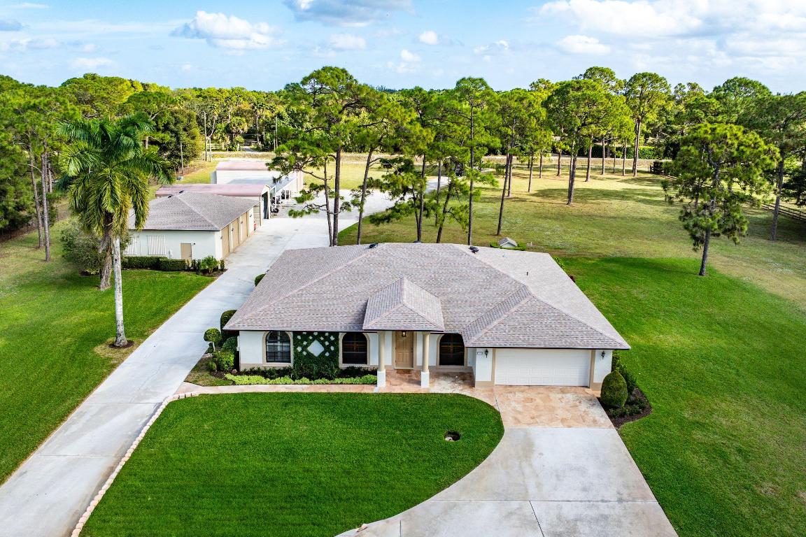 Loxahatchee Groves, Florida, 33470, United States, 4 Bedrooms Bedrooms, ,2 BathroomsBathrooms,Residential,Active,2008730