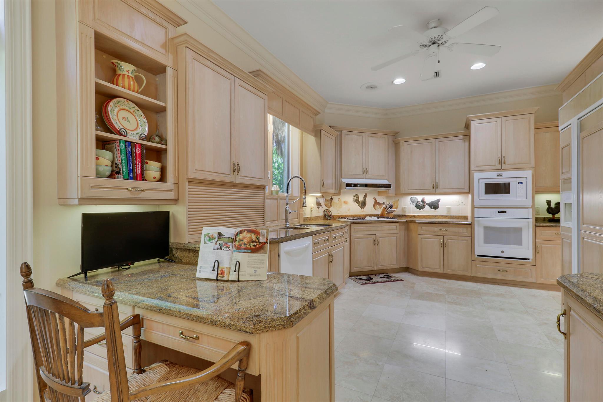 Indian River Shores, Florida, 32963, United States, 4 Bedrooms Bedrooms, ,6 BathroomsBathrooms,Residential,Active,1952294