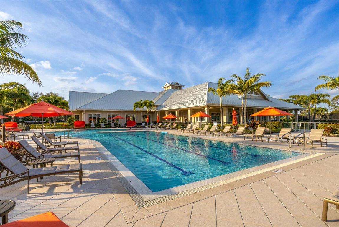 Palm City, Florida, 34990, United States, 3 Bedrooms Bedrooms, ,4 BathroomsBathrooms,Residential,Active,2011193