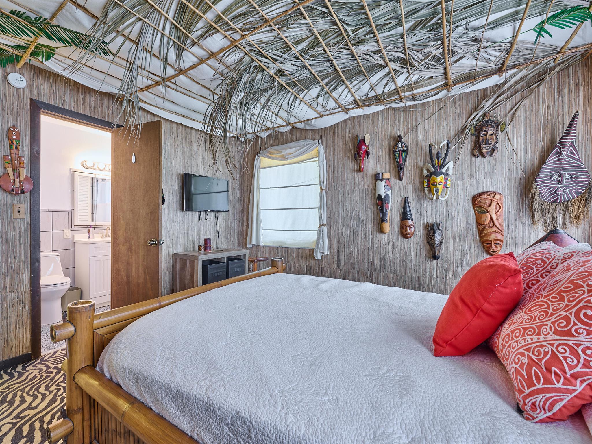 Lighthouse Point, Florida, 33064, United States, 4 Bedrooms Bedrooms, ,3 BathroomsBathrooms,Residential,Active,1900500