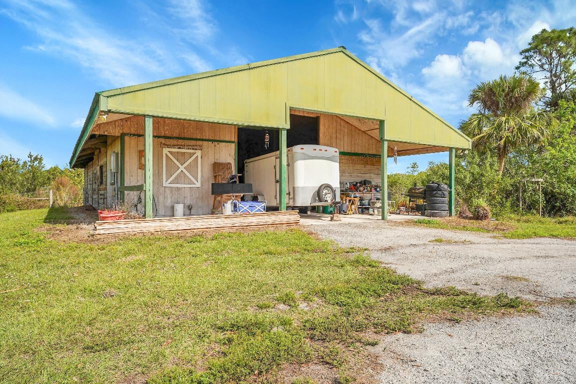 Okeechobee, Florida, 34974, United States, 4 Bedrooms Bedrooms, ,4 BathroomsBathrooms,Residential,Active,2008332