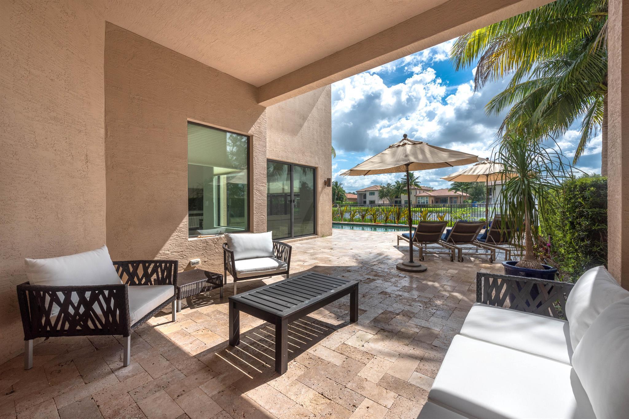 Delray Beach, Florida, 33446, United States, 6 Bedrooms Bedrooms, ,6 BathroomsBathrooms,Residential,Active,1922317