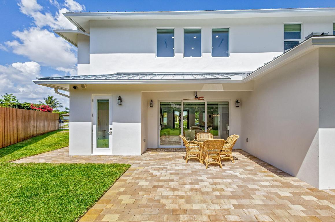 North Palm Beach, Florida, 33408, United States, 4 Bedrooms Bedrooms, ,5 BathroomsBathrooms,Residential,Active,2008316