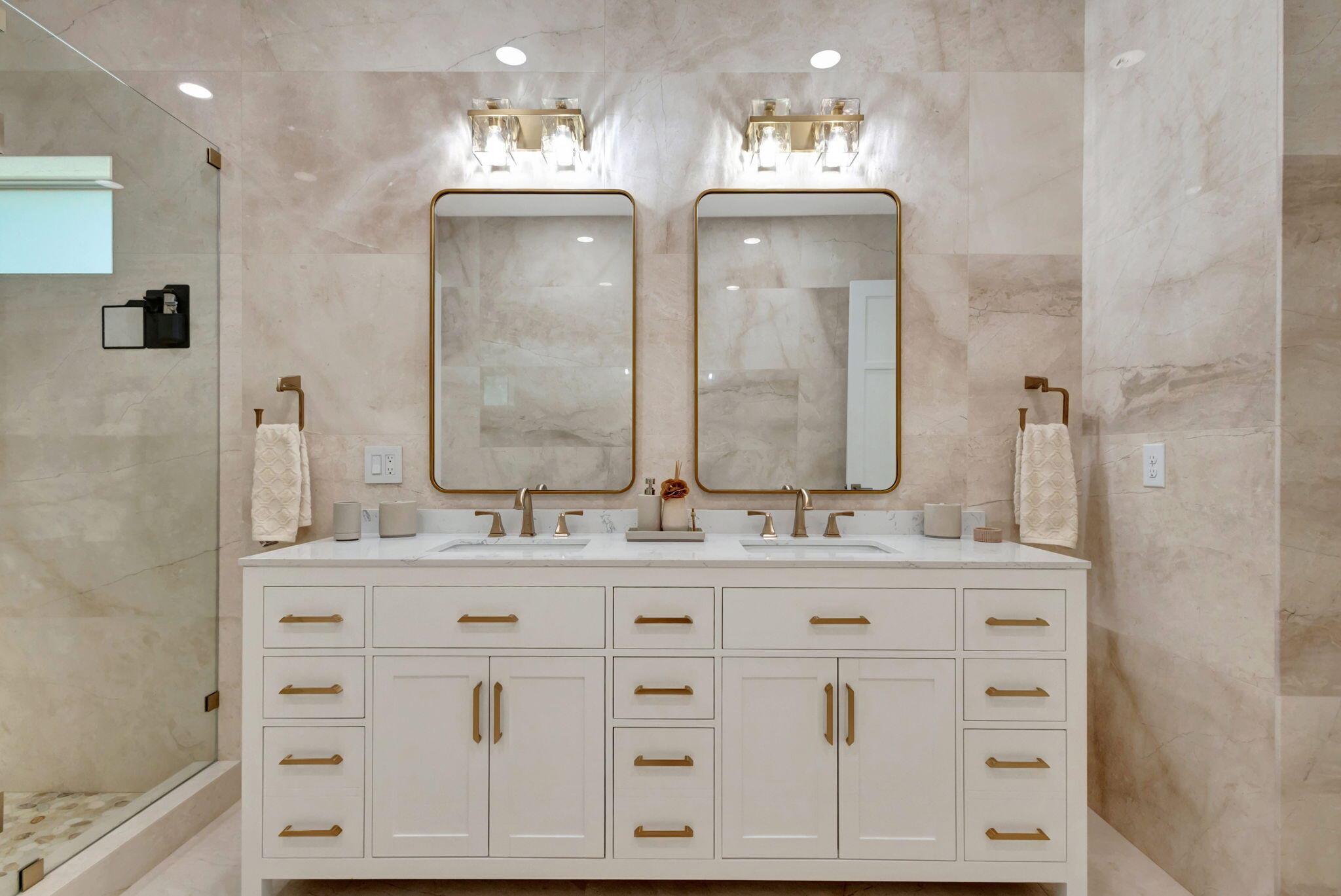 North Palm Beach, Florida, 33408, United States, 4 Bedrooms Bedrooms, ,5 BathroomsBathrooms,Residential,Active,1973305