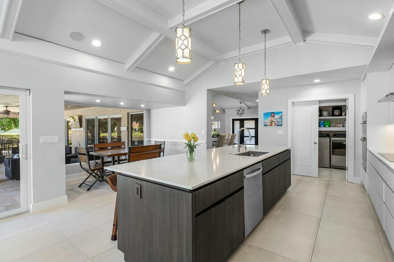 Boca Raton, Florida, 33433, United States, 4 Bedrooms Bedrooms, ,3 BathroomsBathrooms,Residential,Active,1941381