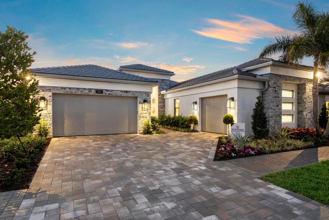 Boynton Beach, Florida, 33473, United States, 3 Bedrooms Bedrooms, ,4 BathroomsBathrooms,Residential,Active,2011883