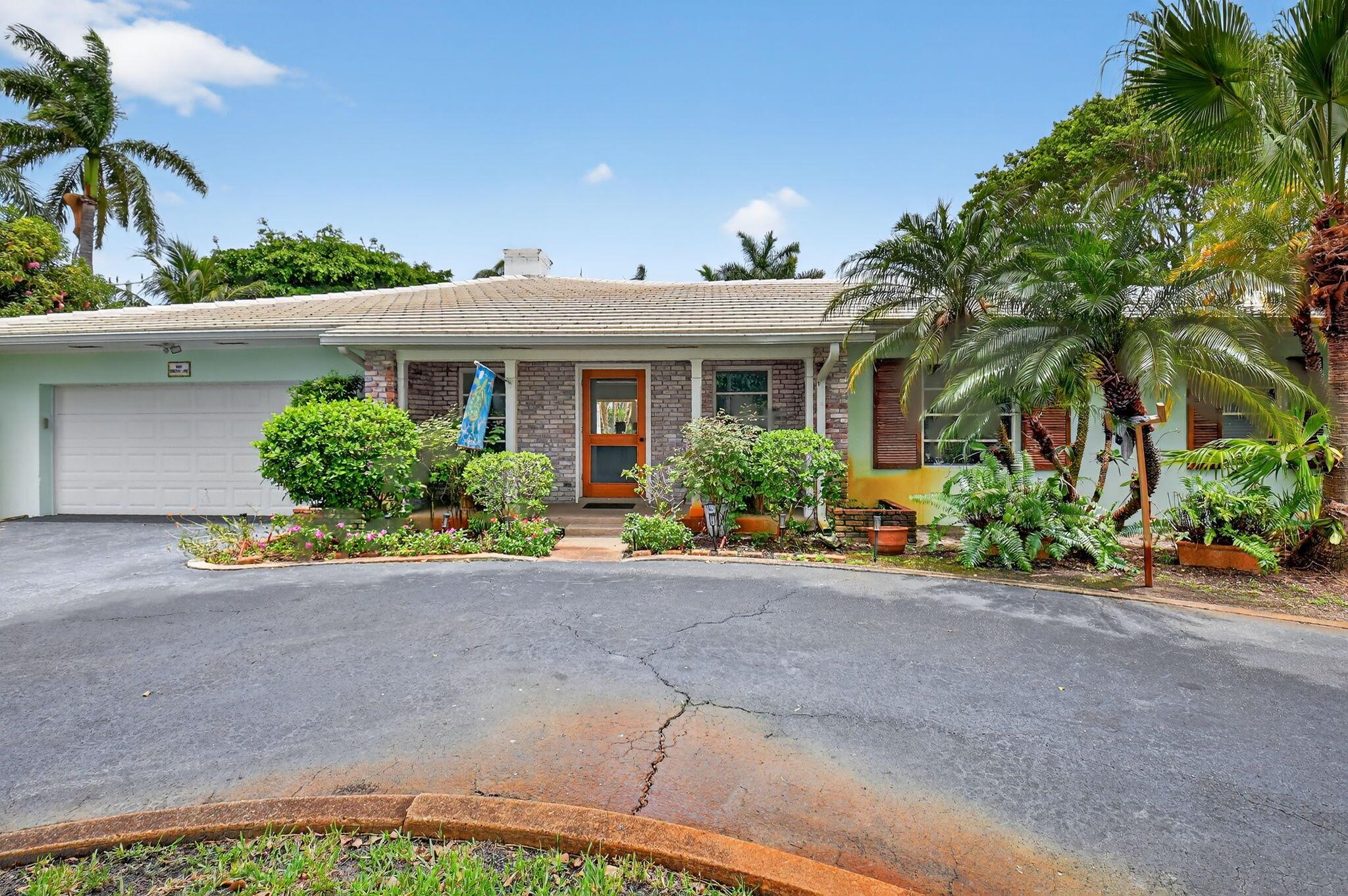 Delray Beach, Florida, 33444, United States, 4 Bedrooms Bedrooms, ,3 BathroomsBathrooms,Residential,Active,1945273