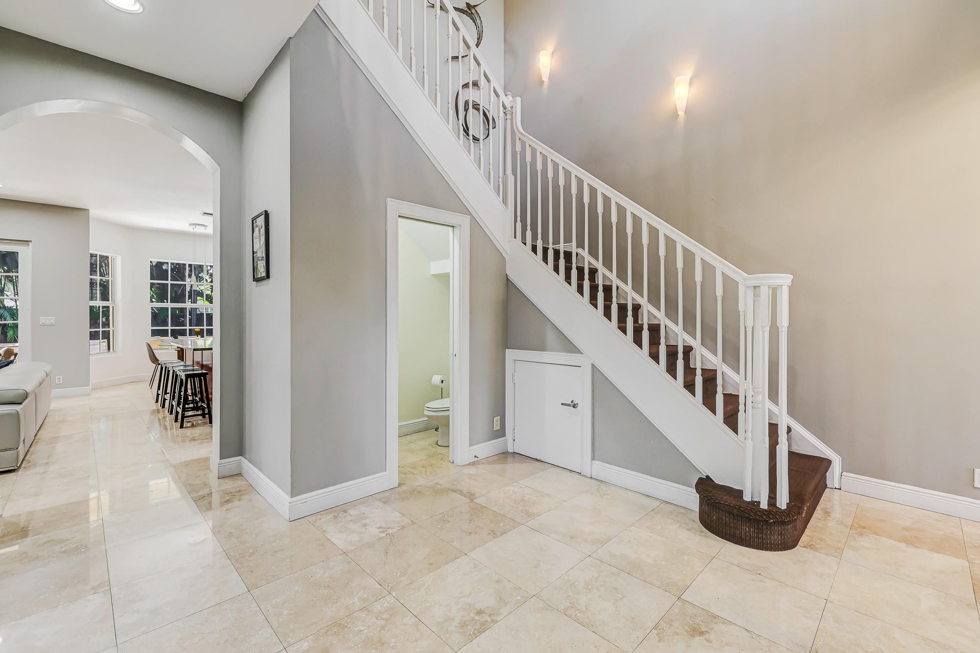 Wilton Manors, Florida, 33305, United States, 4 Bedrooms Bedrooms, ,4 BathroomsBathrooms,Residential,Active,2015475